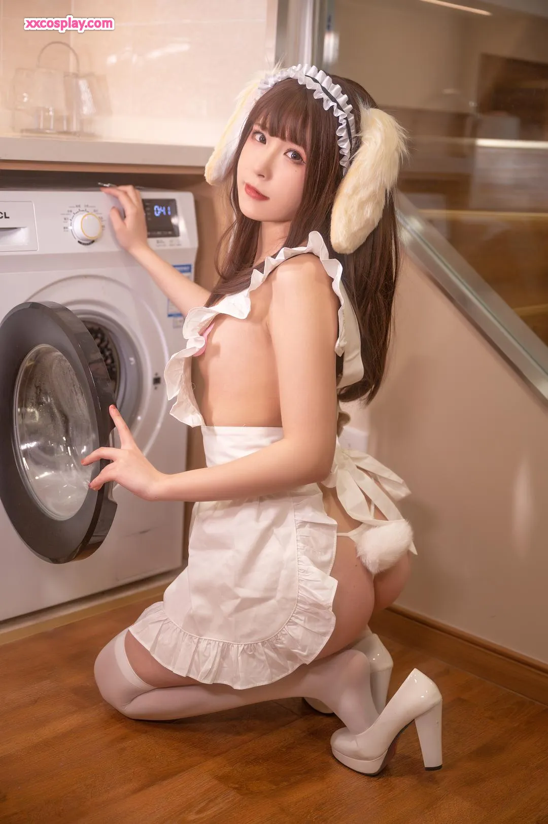 Quan冉有点饿 - Bunny Ear Maid